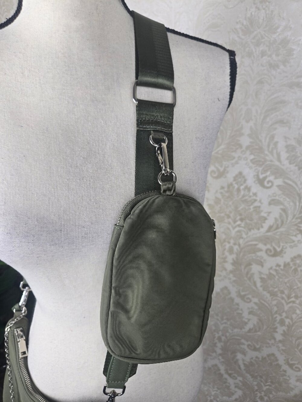 Olive Green NYlon Crossbody Bag Removable Pouch Canvas Adjustable Strap Chain - Picture 2 of 15